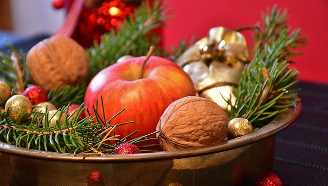 ořechy a ovoce na Vánoce